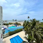 Vista Al Mar Espacioso Apartamento Para Siete Personas